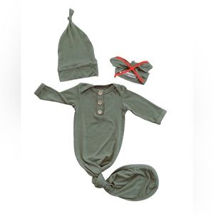 Newborn Baby Gown Set in Dusty Sage Green